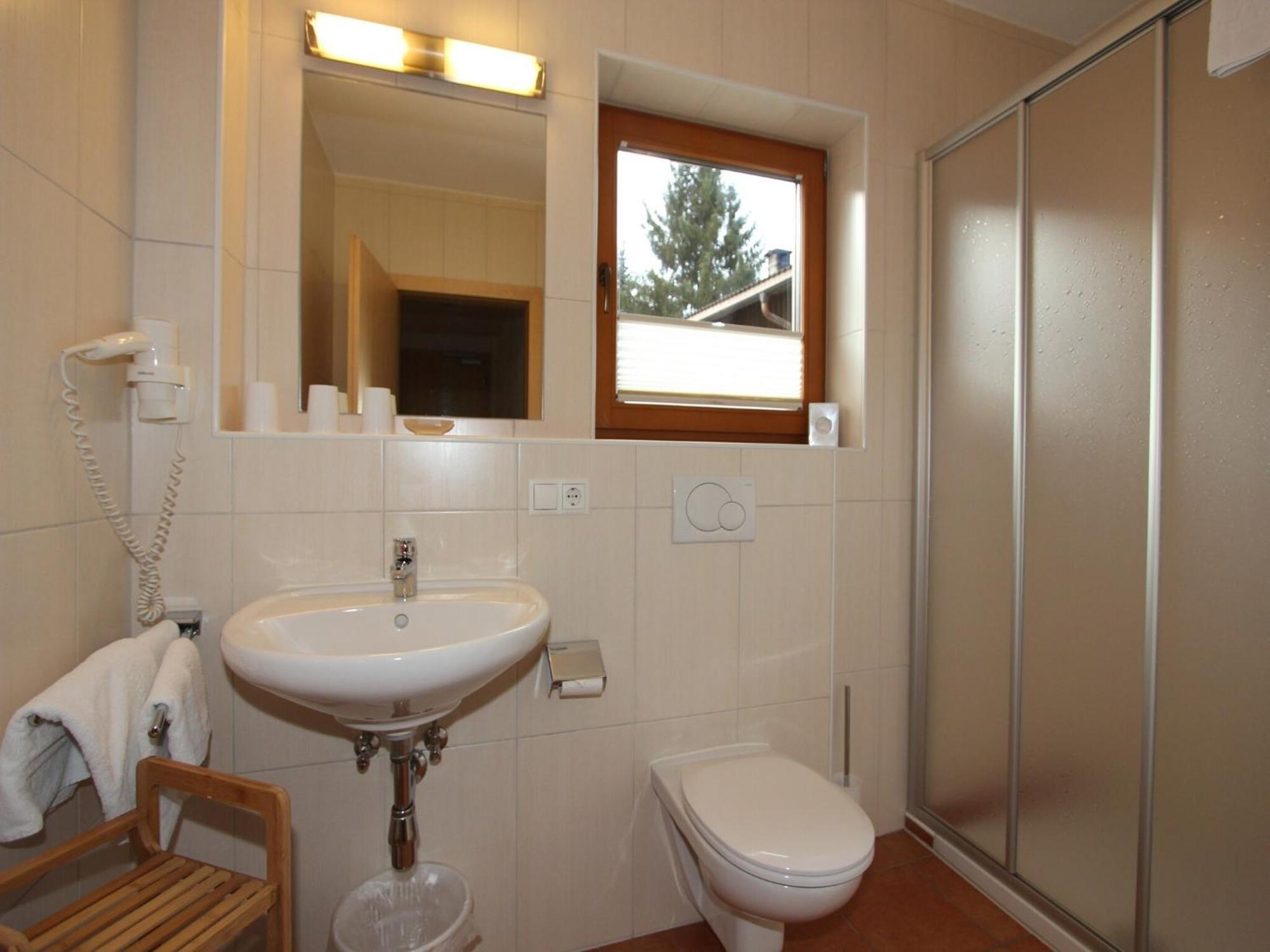 Spacious Apartment In Uderns Near Ski Area Exterior photo