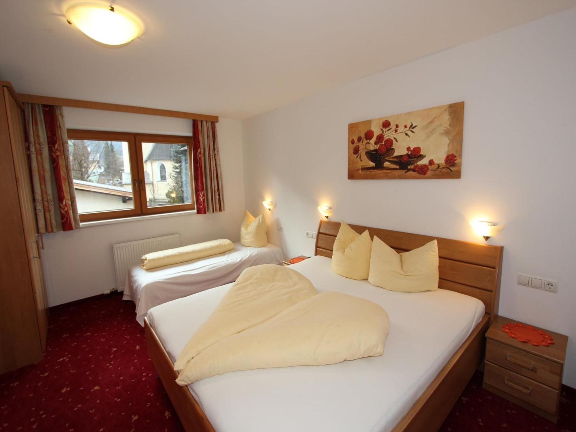 Spacious Apartment In Uderns Near Ski Area Exterior photo