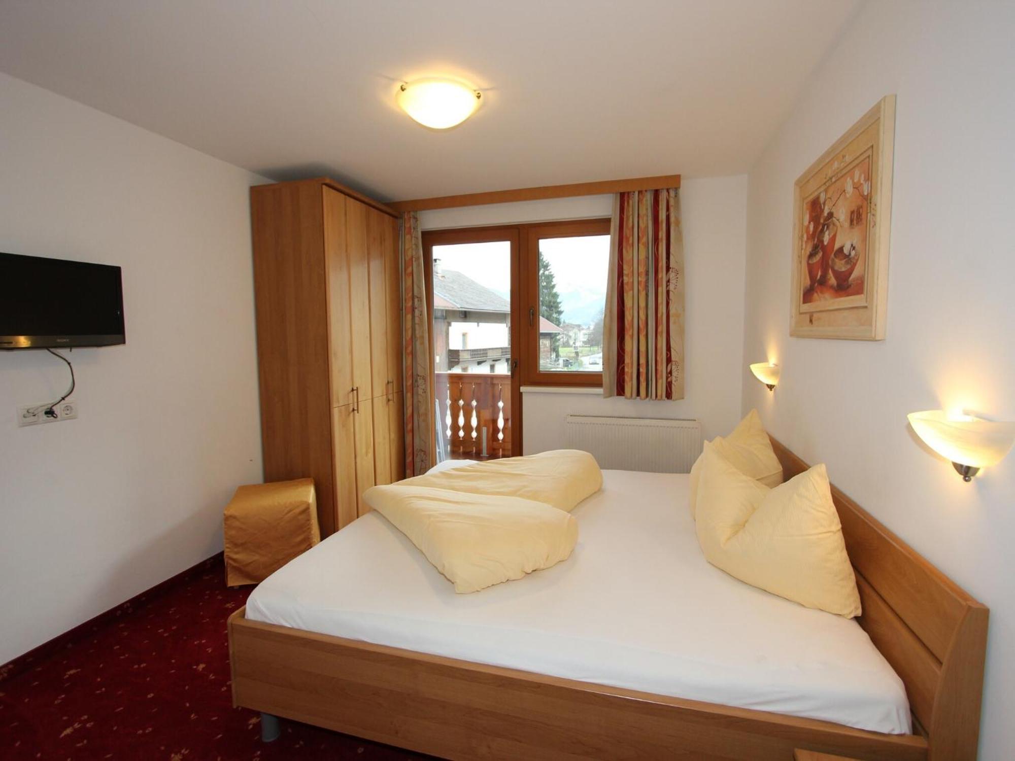 Spacious Apartment In Uderns Near Ski Area Exterior photo